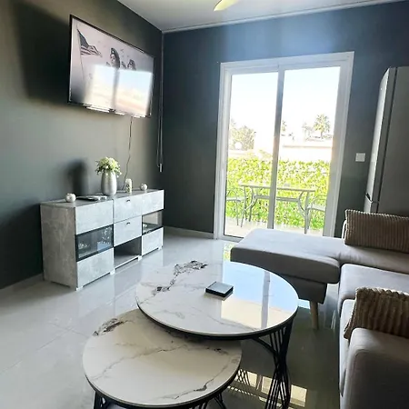 K15 Luxe Oasis Retreat - 3 Minute Drive To *