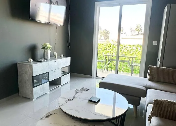 K15 Luxe Oasis Retreat - 3 Minute Drive To *